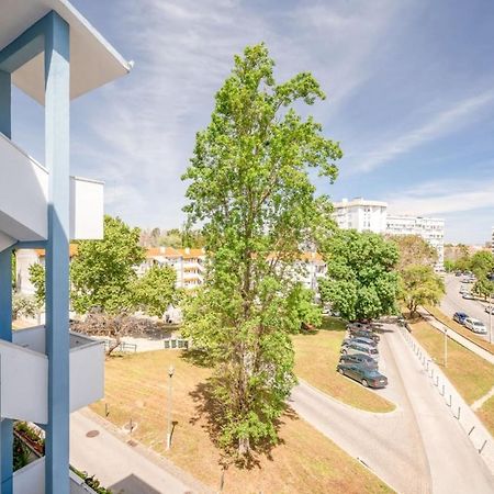 Guestready - Sweet Melody Near The Airport Apartman Lisboa Kültér fotó