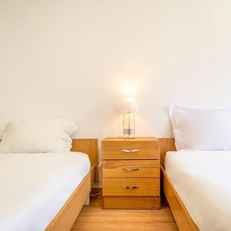 Guestready - Sweet Melody Near The Airport Apartman Lisboa Kültér fotó